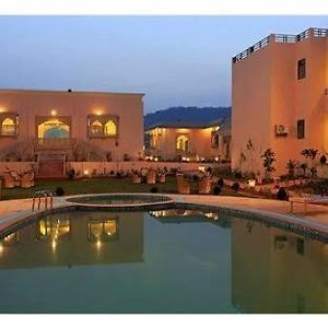 Om Rudrapriya Holiday Resort